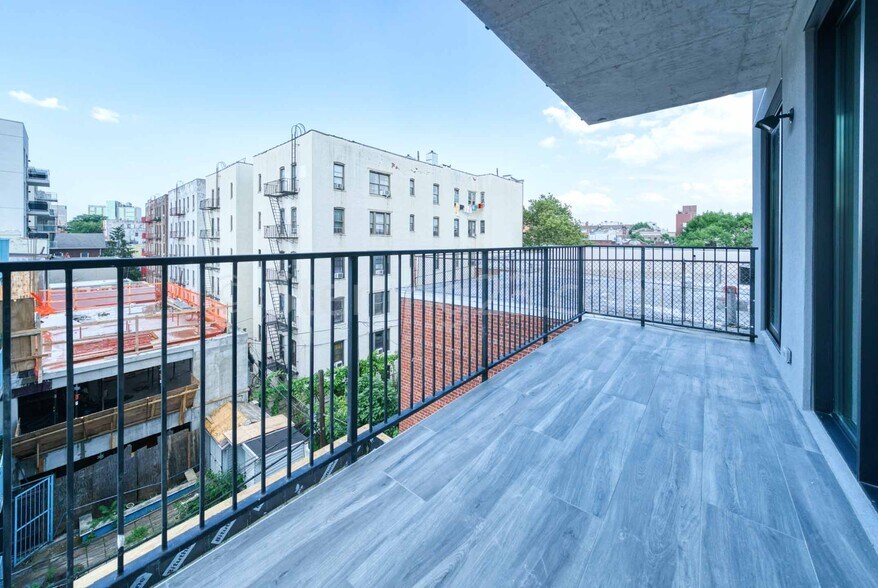 More Photos Of 3107 31st Ave, Astoria Apartments For Sale