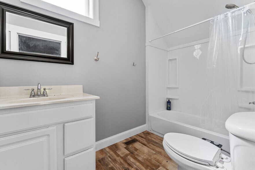 More Photos Of 429 Fairchance Rd., Morgantown Warehouse For Lease