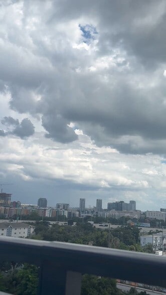 More Photos Of 1701 N Florida Ave, Tampa Apartments For Lease