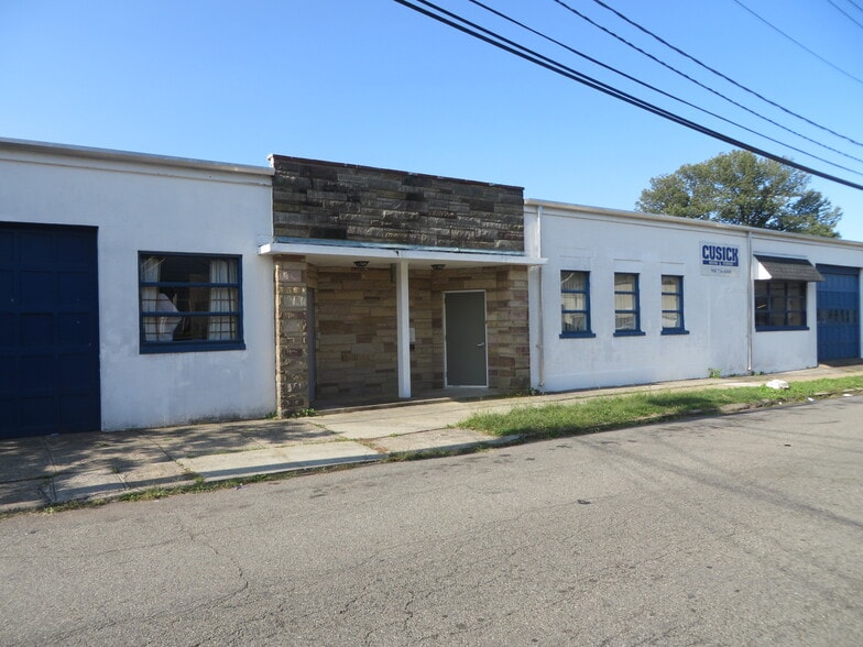 Primary Photo Of 13-23 Steiner Pl, North Plainfield Warehouse For Sale