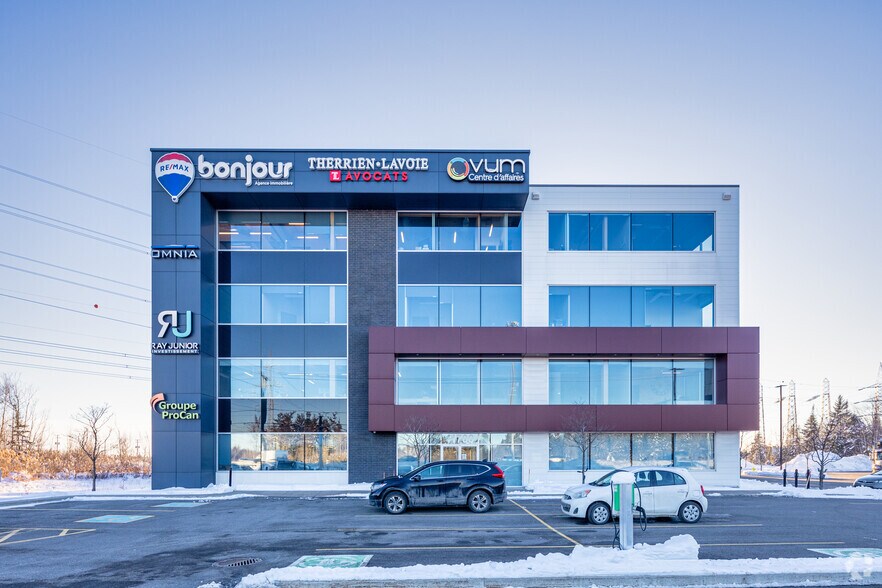 More Photos Of 11700 Rue de l'Avenir, Mirabel Office For Sale