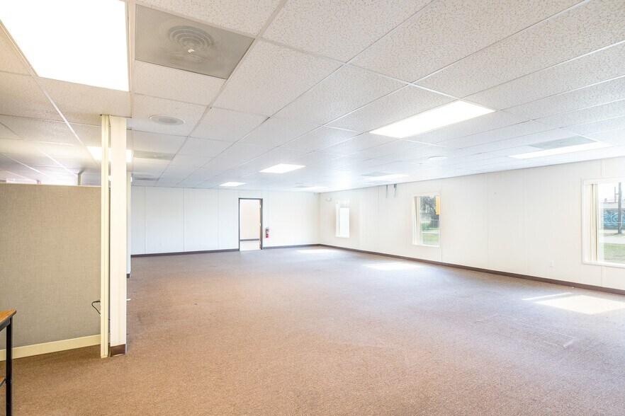 More Photos Of 707 N Scott Ave, Wichita Falls Office Residential For Lease