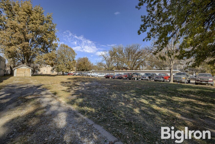 More Photos Of 633 E 10th St, York Apartments For Sale