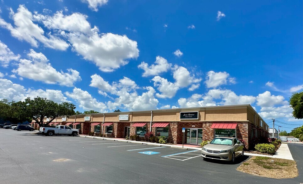 Primary Photo Of 12600 S Belcher Rd, Largo Flex For Lease