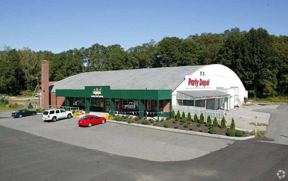 Primary Photo Of 175 Sunny Valley Rd, New Milford Freestanding For Lease