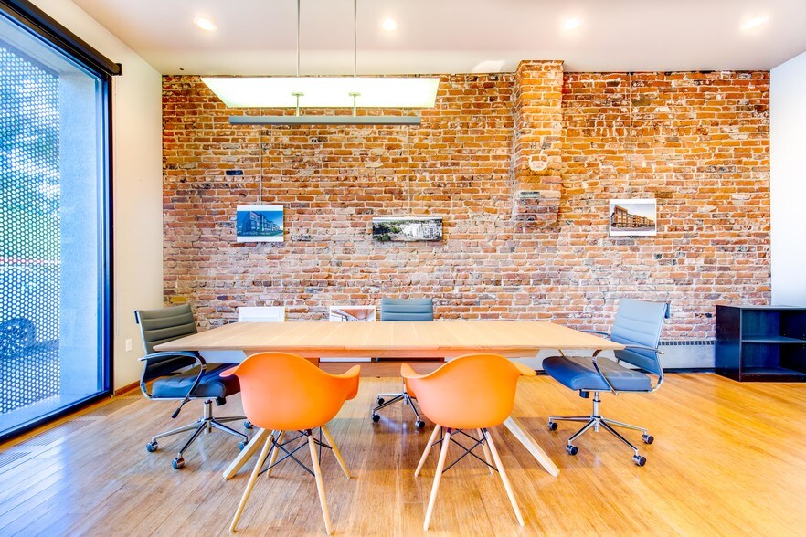 More Photos Of 280 S Pennsylvania St, Denver Office For Sale