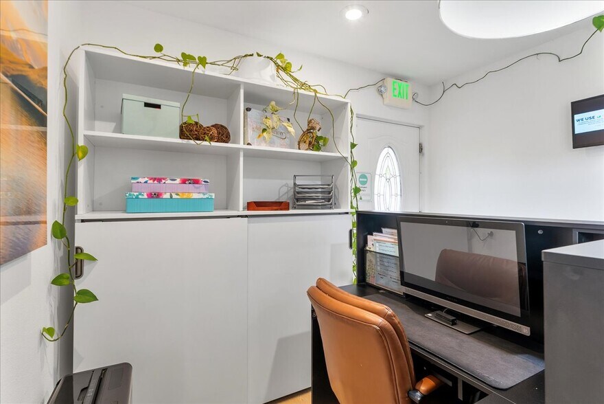 More Photos Of 438 Pyramid Way, Sparks Office For Sale