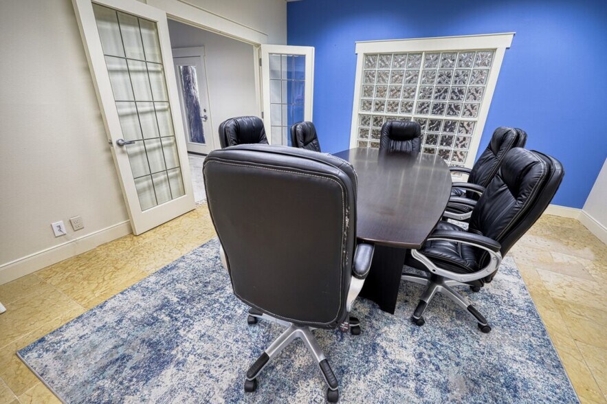 More Photos Of 13526 George Rd, San Antonio Office For Lease