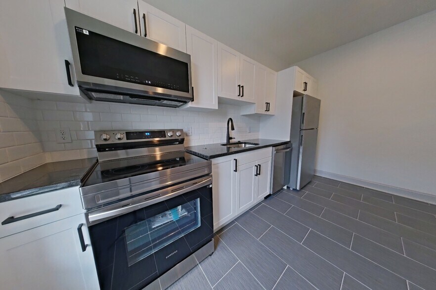 More Photos Of 201 Rochelle Ave, Philadelphia Multifamily For Sale