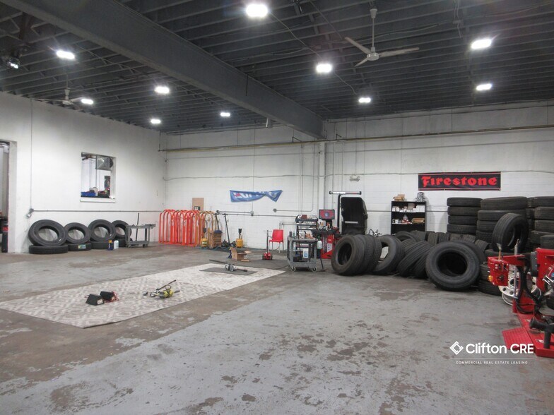 More Photos Of 285 Highland Cross, Rutherford Warehouse For Lease