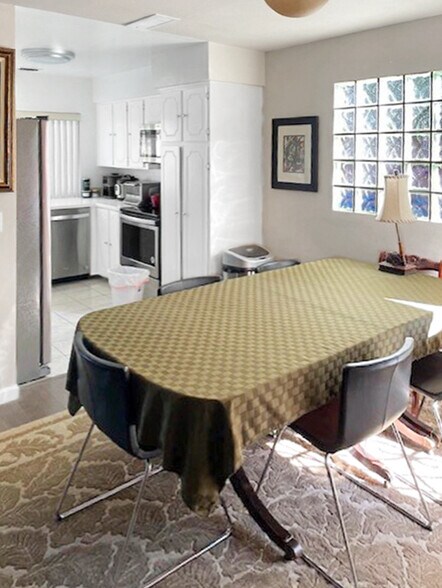 More Photos Of 1018 Bel Air Cir, Las Vegas Multifamily For Sale