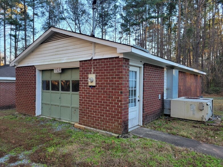 More Photos Of 1110 Hawkins Ave, Sanford Light Manufacturing For Sale