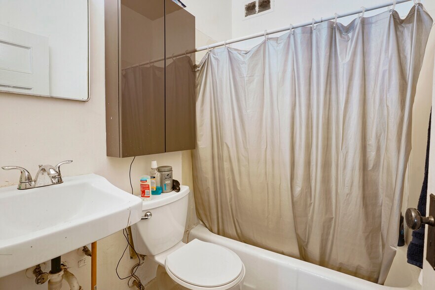 More Photos Of 1464 Elizabeth St, Denver Apartments For Sale