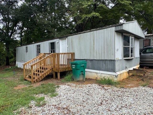 More Photos Of 727 Wilcox Ave, Gaffney Multifamily For Sale