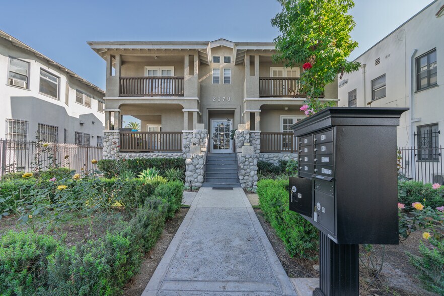 More Photos Of 2370 Portland St, Los Angeles Apartments For Sale