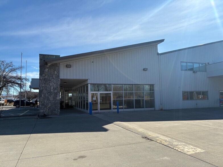 More Photos Of 491 Airbase Rd, Mountain Home Freestanding For Lease