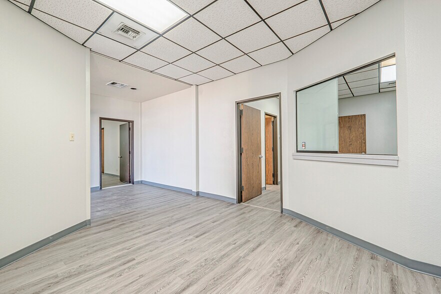 More Photos Of 2407 W Louisiana Ave, Midland Medical For Lease