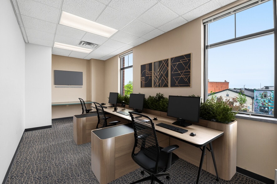 More Photos Of 400 Reid St, De Pere Storefront Retail Office For Lease