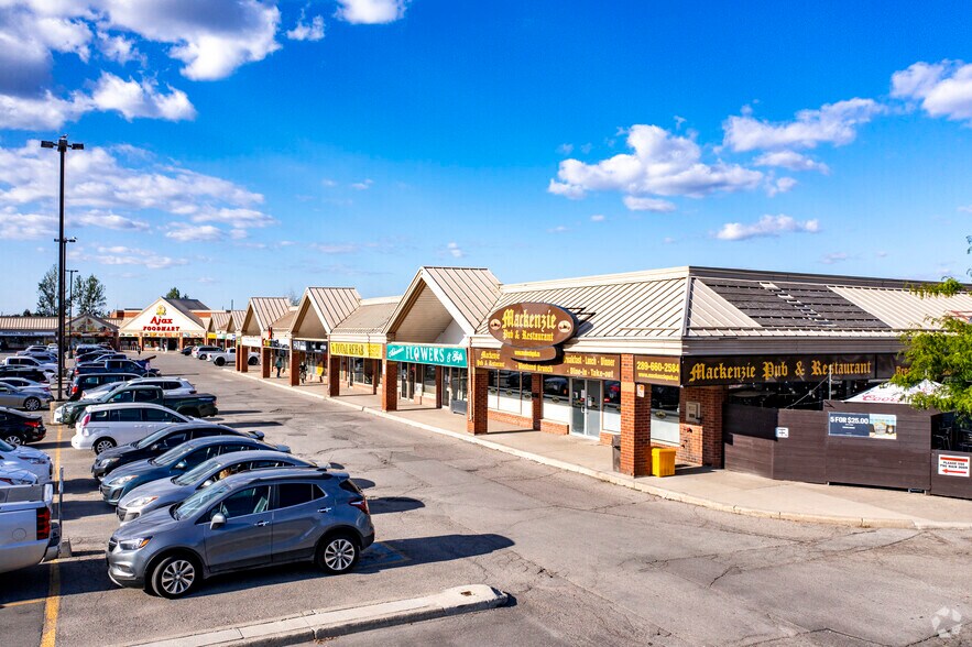 More Photos Of 250-252 Bayly St W, Ajax Freestanding For Lease