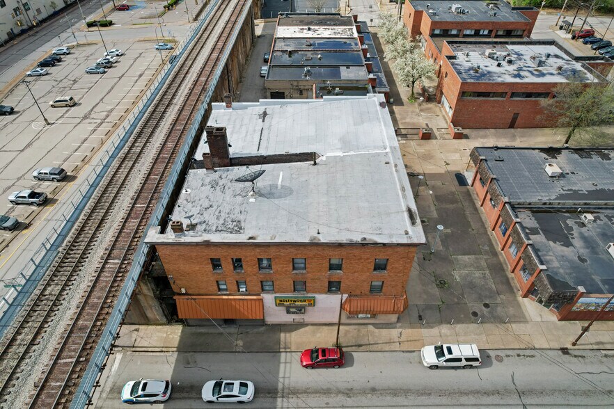 More Photos Of 830-840 Linden Ave, East Pittsburgh General Retail For Sale