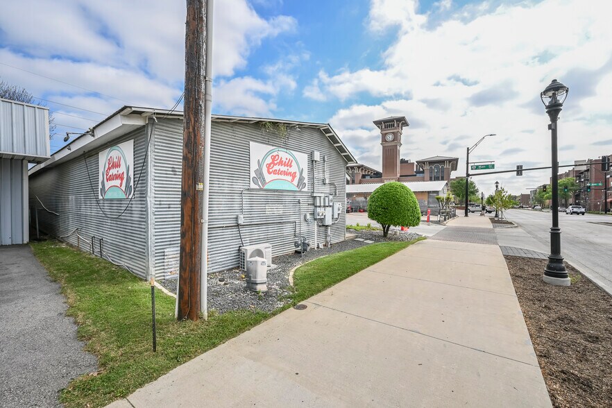 More Photos Of , Grapevine General Retail For Sale