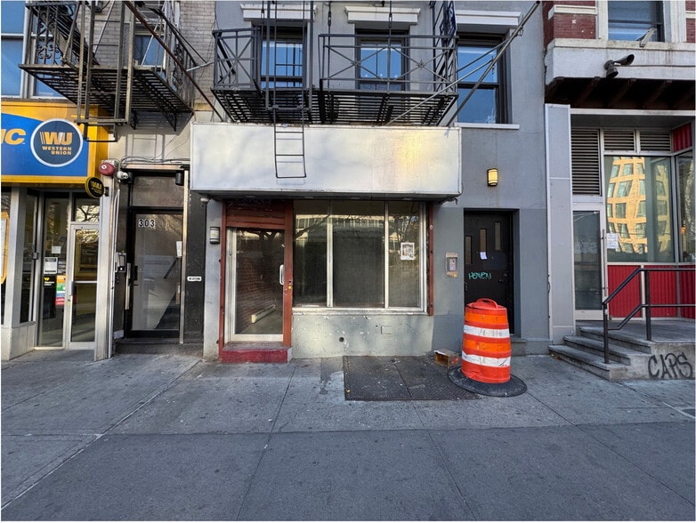 More Photos Of 301 E Houston St, New York Apartments For Sale