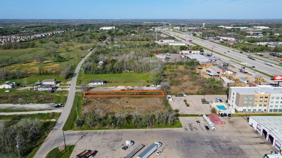 More Photos Of 4210 11th St, Brookshire Land For Sale
