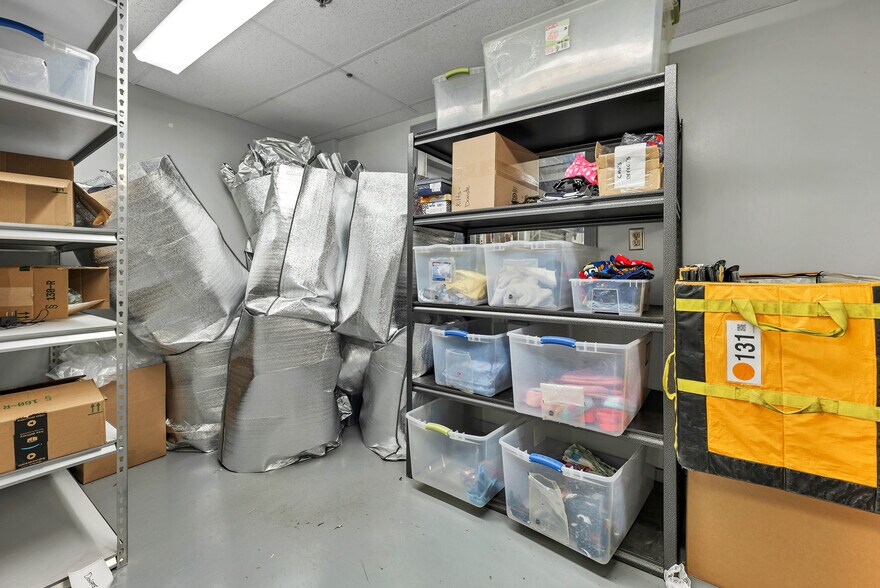 More Photos Of 48 Powers St, Milford Warehouse For Sale