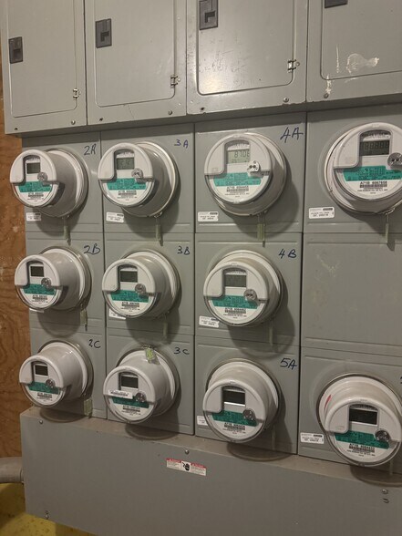 More Photos Of 1695 Lexington Ave, New York Apartments For Sale