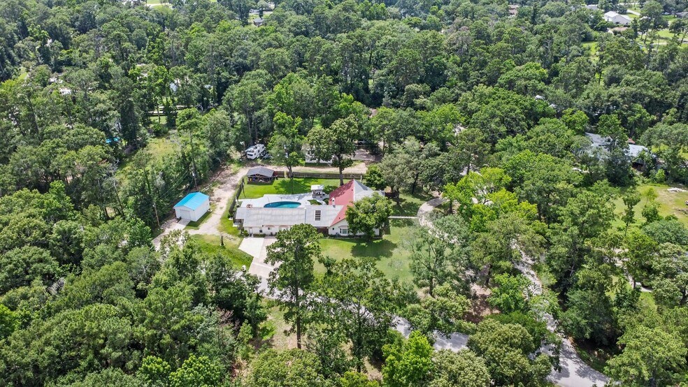 More Photos Of 2042 Teal Dr, Spring Dormitory For Sale