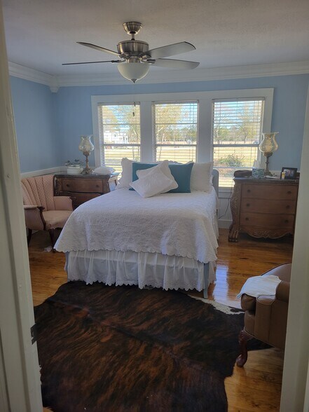 More Photos Of 12946 US Highway 287, Grapeland Trailer Camper Park For Sale