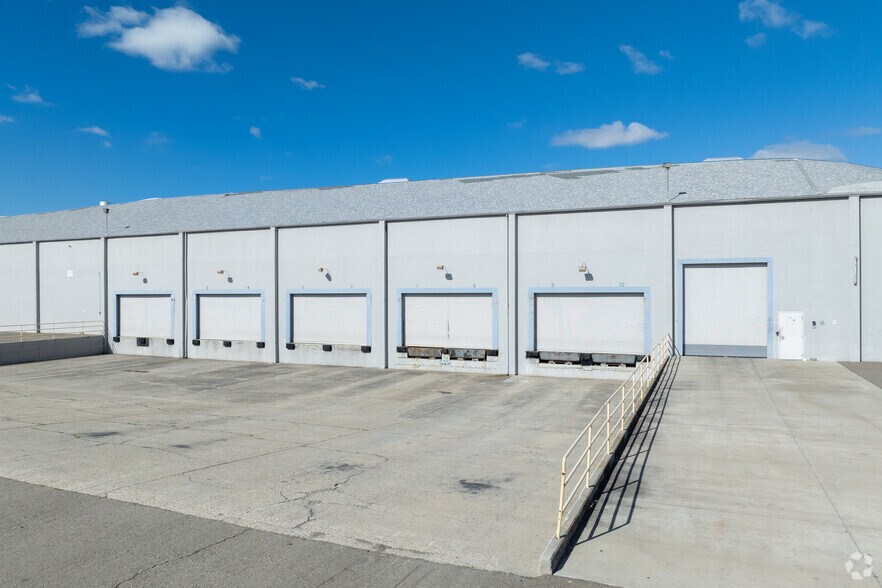 More Photos Of 1203 N Gertrude Ave, Stockton Industrial For Sale