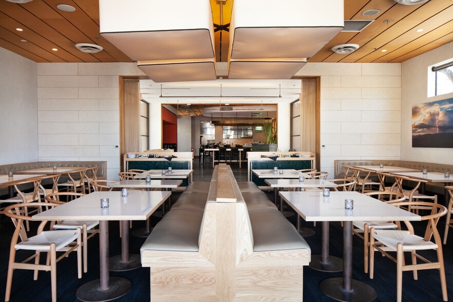 More Photos Of 3243 N 3rd St, Phoenix Restaurant For Lease