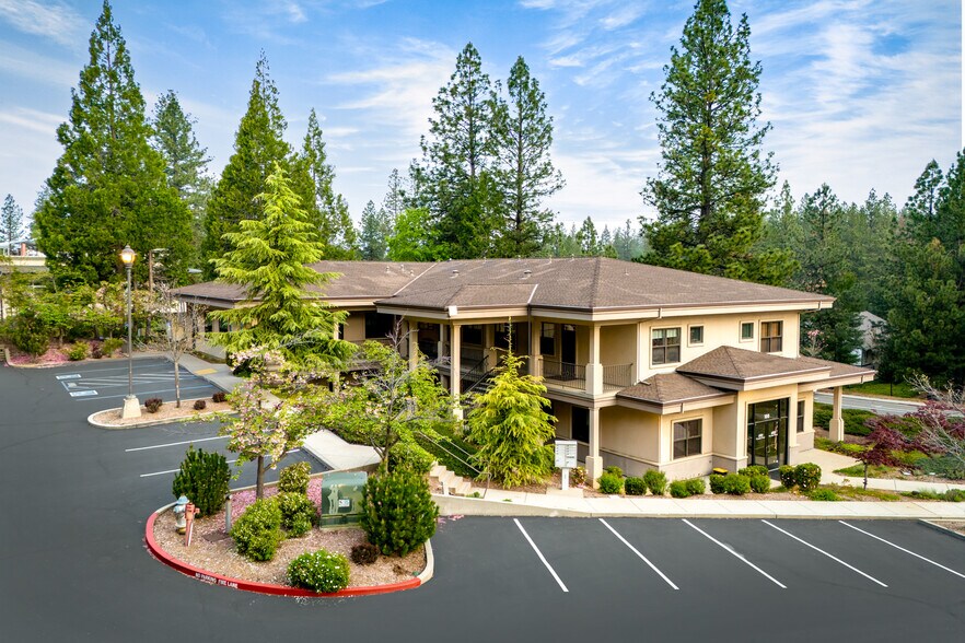 More Photos Of 380 Sierra College Dr, Grass Valley Office For Lease