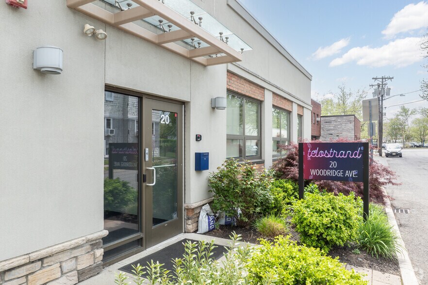 More Photos Of 20 Woodridge Ave, Hackensack Medical For Sale