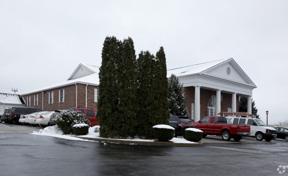 More Photos Of 308 Noonan Dr, Pacific Office For Lease