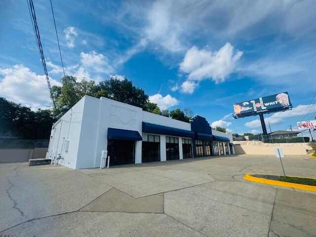 More Photos Of 3535 Macon Rd, Columbus Freestanding For Lease