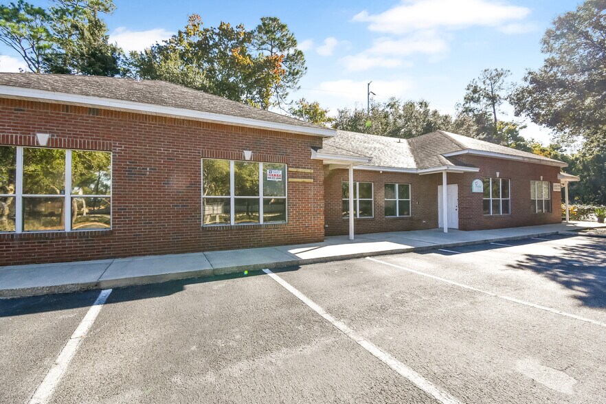 More Photos Of 9905 Old St Augustine Rd, Jacksonville Medical For Lease
