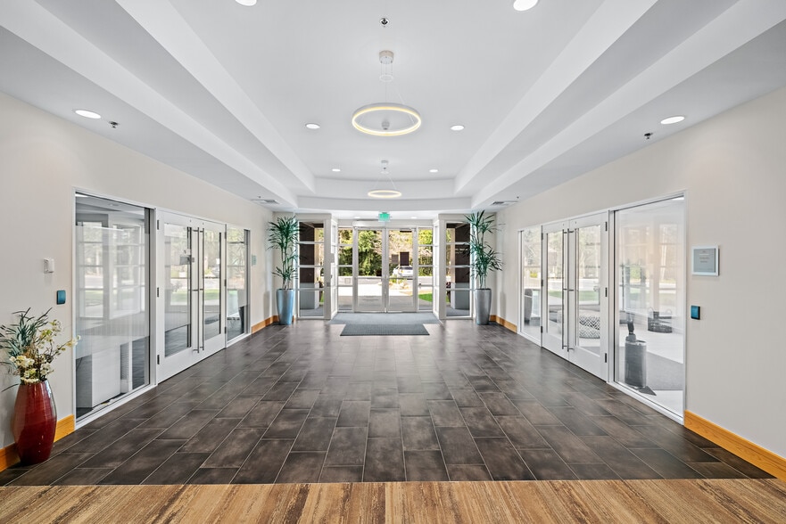 More Photos Of 3450 S 344th Way, Federal Way Office For Lease