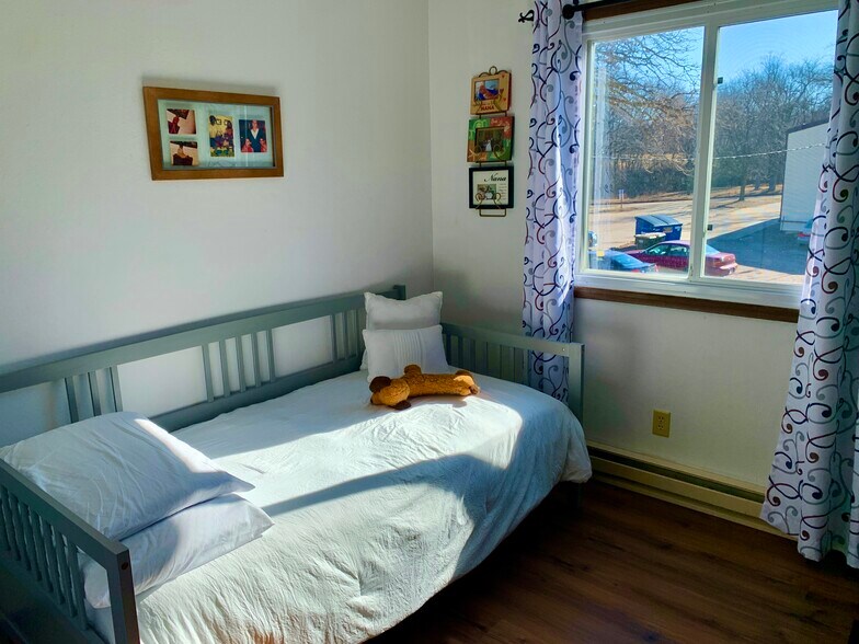 More Photos Of 110-116 Baldwin St, Granite Falls Apartments For Sale