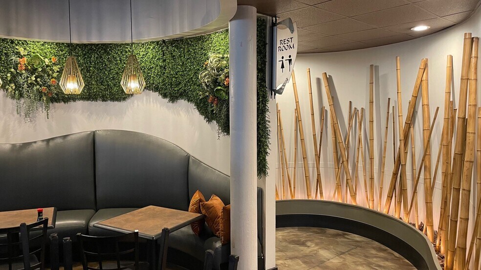 More Photos Of 1609-1611 E Carson St, Pittsburgh Office For Lease