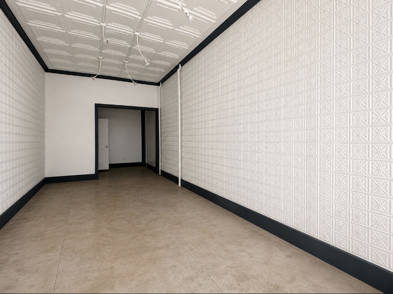 More Photos Of 543 E 6th St, New York Apartments For Lease