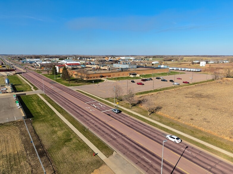 More Photos Of 710 N State St, Fairmont Industrial For Sale