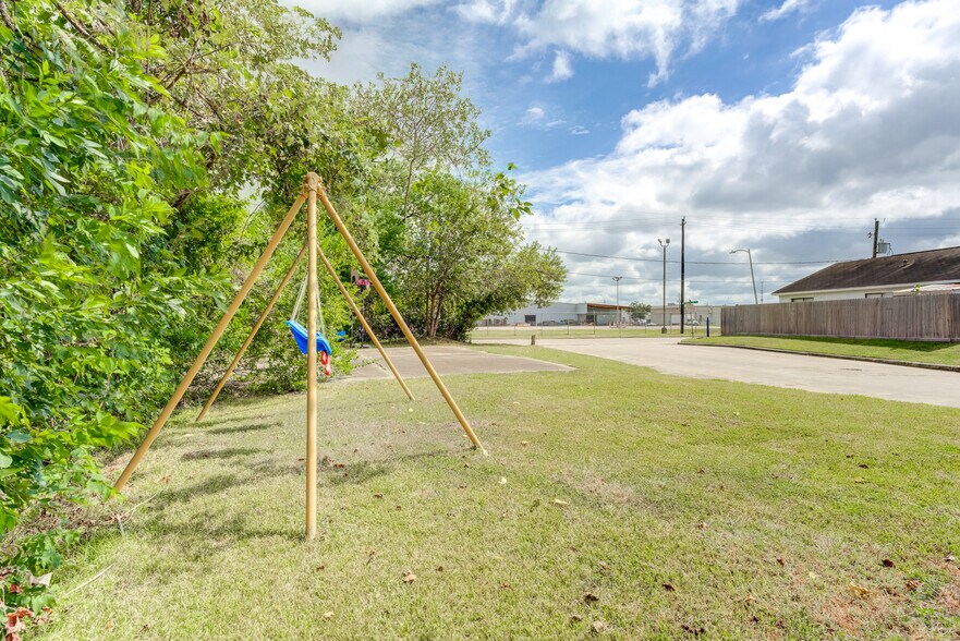 More Photos Of 0 Schury Ln, Houston Land For Sale
