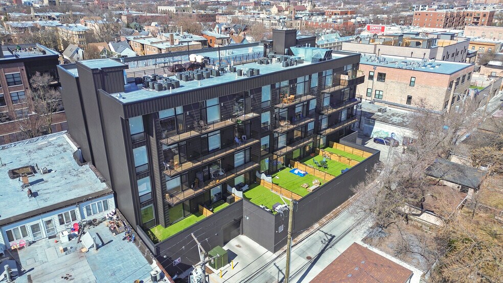 More Photos Of 4513 N Clark St, Chicago Apartments For Sale