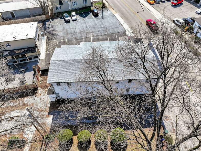 More Photos Of 316 N Main St, Columbia Storefront Retail Office For Sale