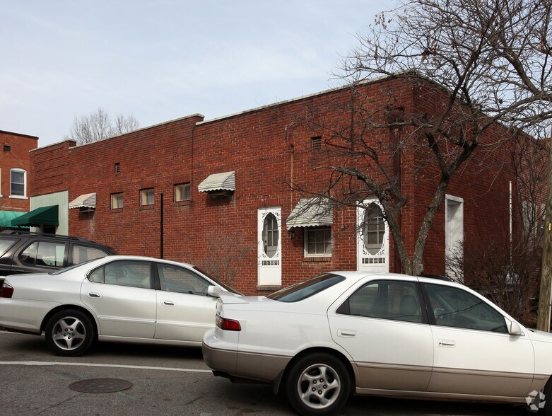 More Photos Of 153 S White St, Wake Forest Storefront For Sale