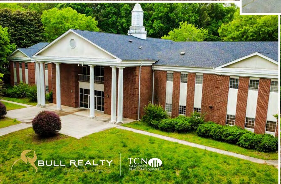 More Photos Of 2605 Ben Hill Rd, East Point Schools For Sale
