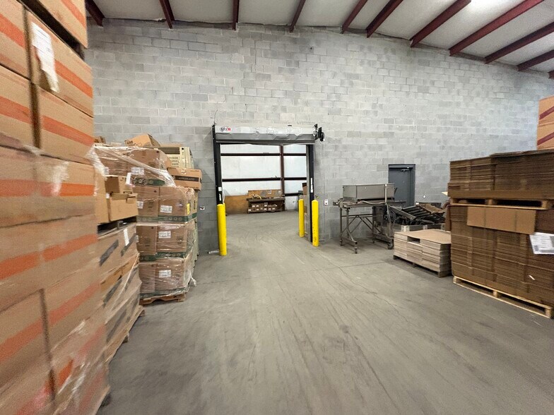 More Photos Of 11375 US-701 Hwy, Elizabethtown Refrigeration Cold Storage For Sale
