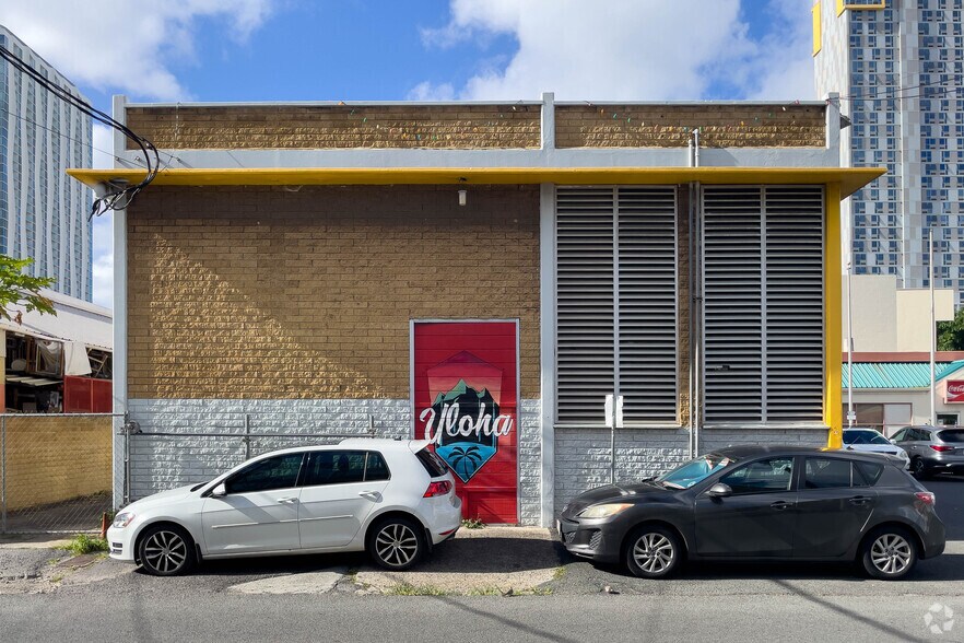 More Photos Of 515 Ward Ave, Honolulu Storefront For Sale